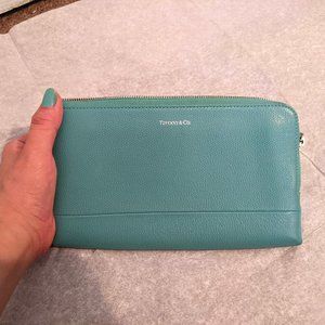 Authentic Tiffany & Co Leather Robin's Egg Blue Clutch Wallet
